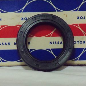 Datsun Roadster 1600 R16 Front Crank Seal
