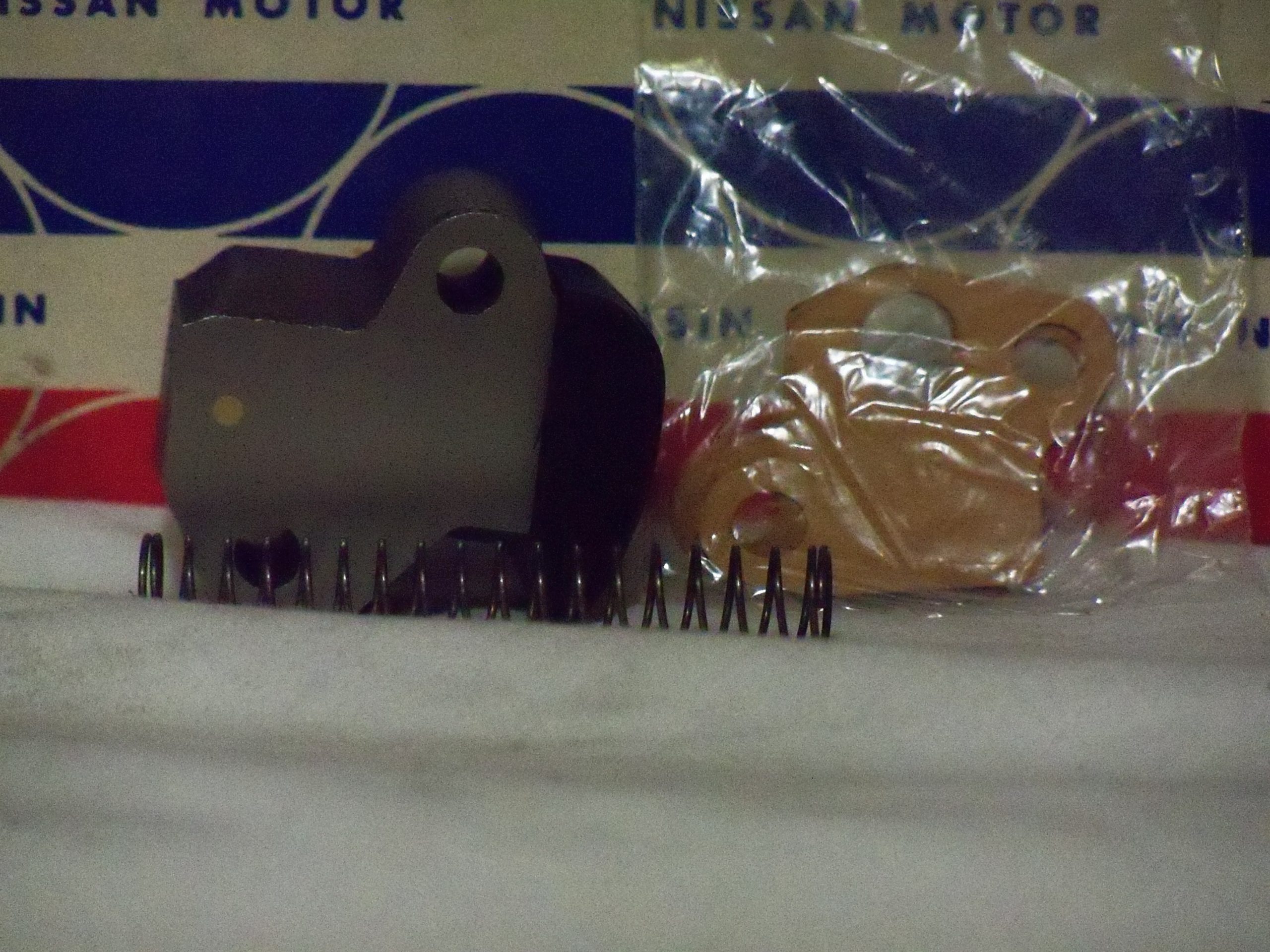 Datsun Fairlady Roadster 2000 U20 Lower Tensioner