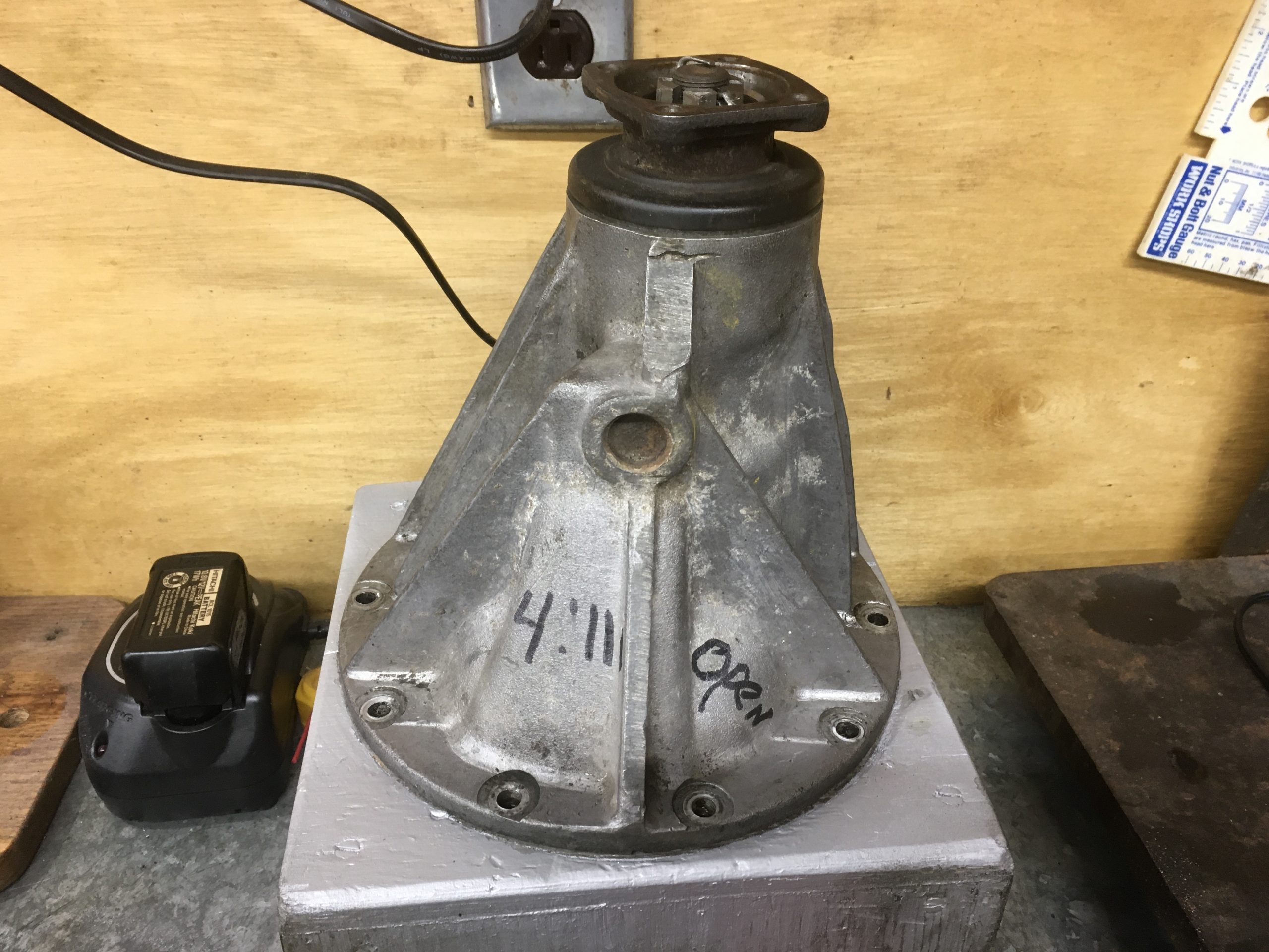 Datsun Roadster H190 4:11 Differential Pumpkin 65 to 1970 Years - Image 3